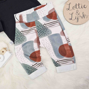 Neutral printed lounge trousers for baby boys and girls