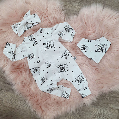 Newborn baby girl sales onesies