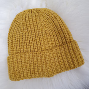 Lottie & Lysh mustard knitted beanie hat
