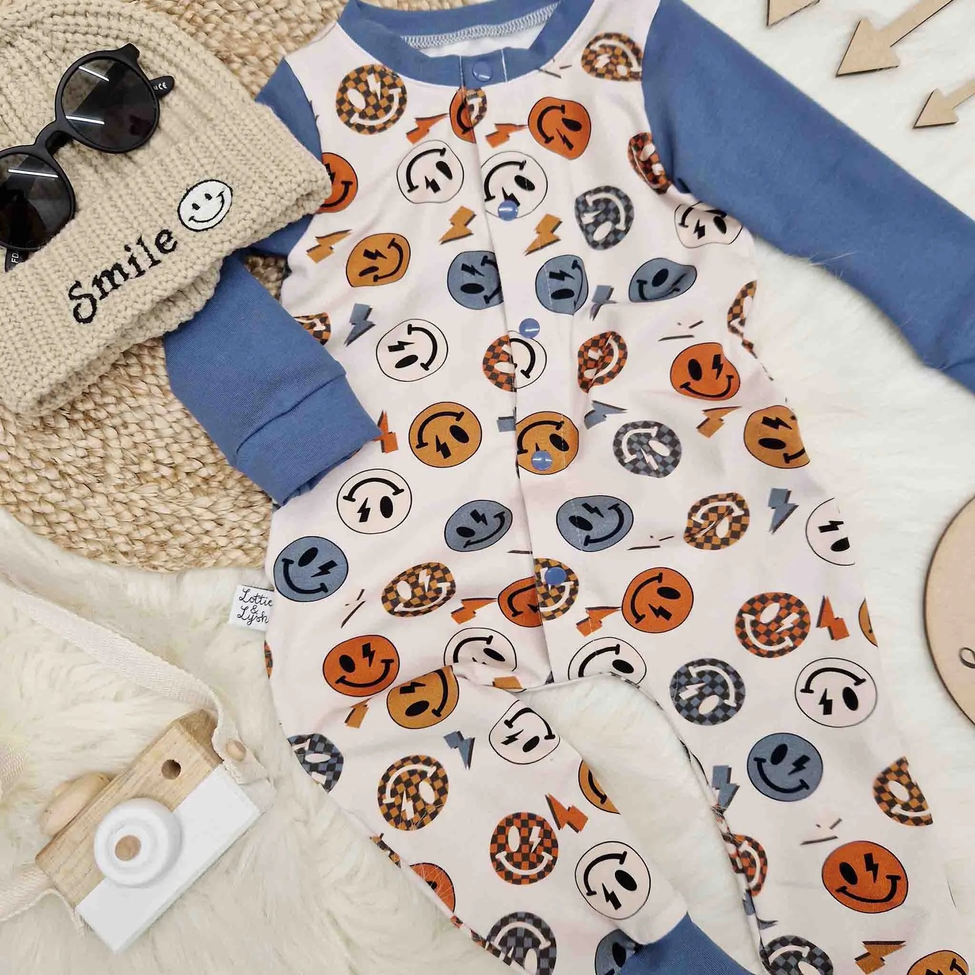 Vintage baby 2025 boy clothes uk