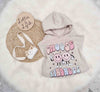 Lottie & Lysh hooded sweatshirt for kids. In light beige sweat fabric with printed choose kindness graphic