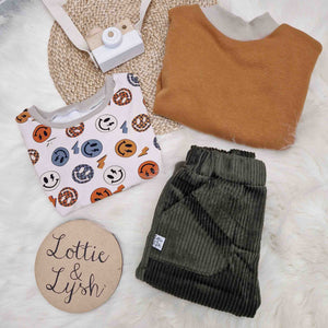 Cute kids flatlay outfit by Lottie & Lysh