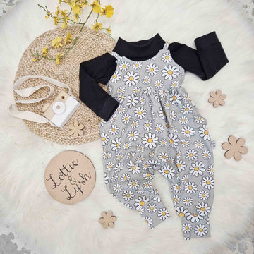 Daisy print baby hot sale clothes