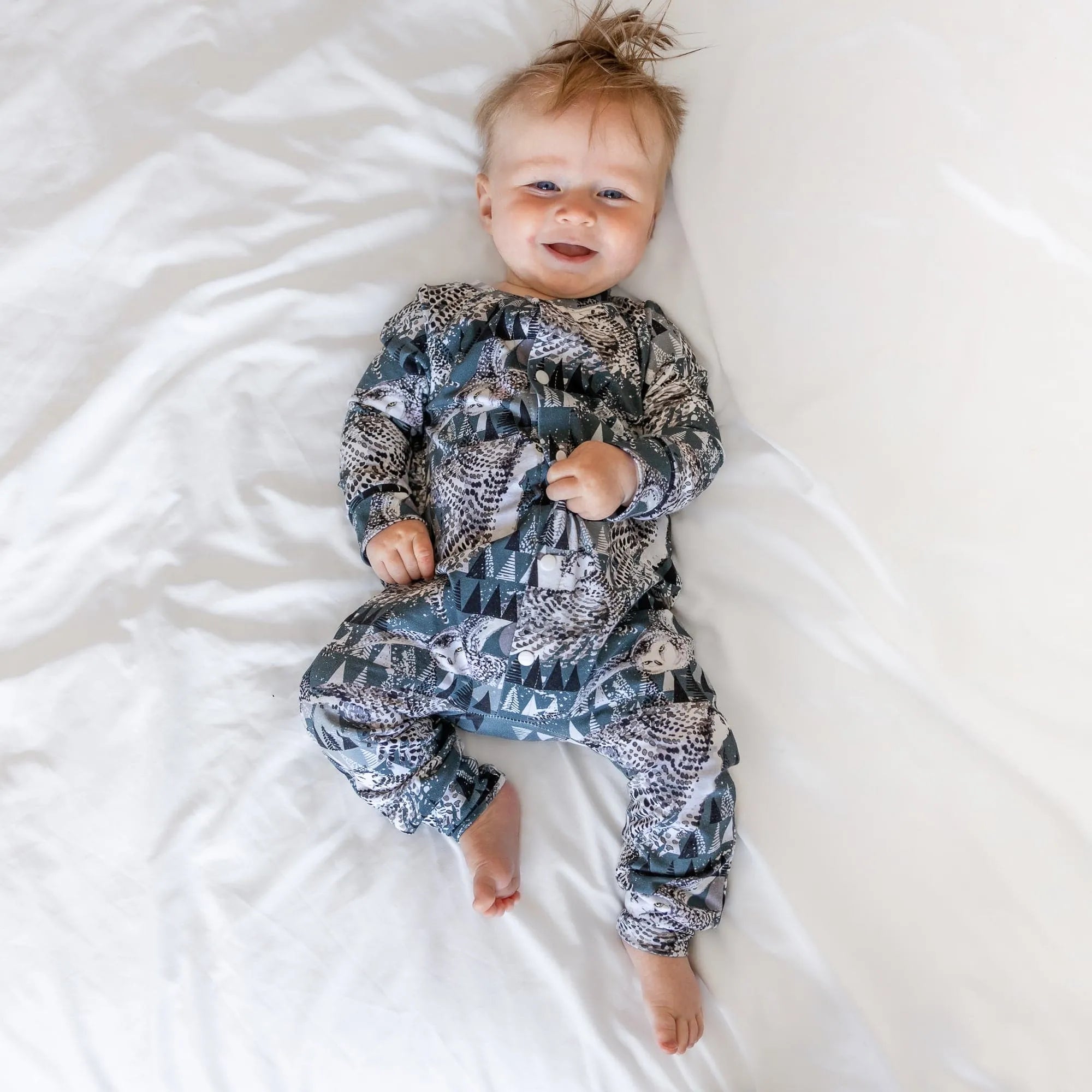 Baby trousers with 2024 poppers